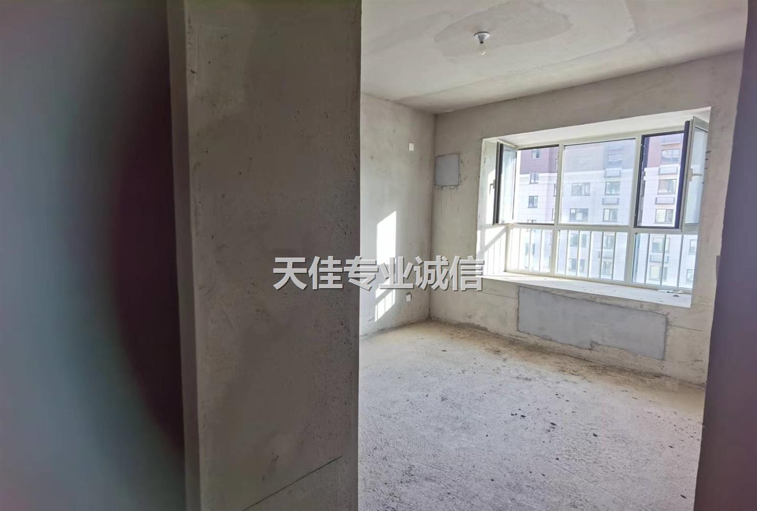 金辰御府四室两厅两卫148.03平方有储藏室有车位售60万_鄄城天佳房产