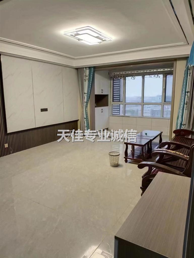 稀缺房源，御府领誉城，大四室，精装修，175平，带储藏室和车位，只需93万_鄄城天佳房产